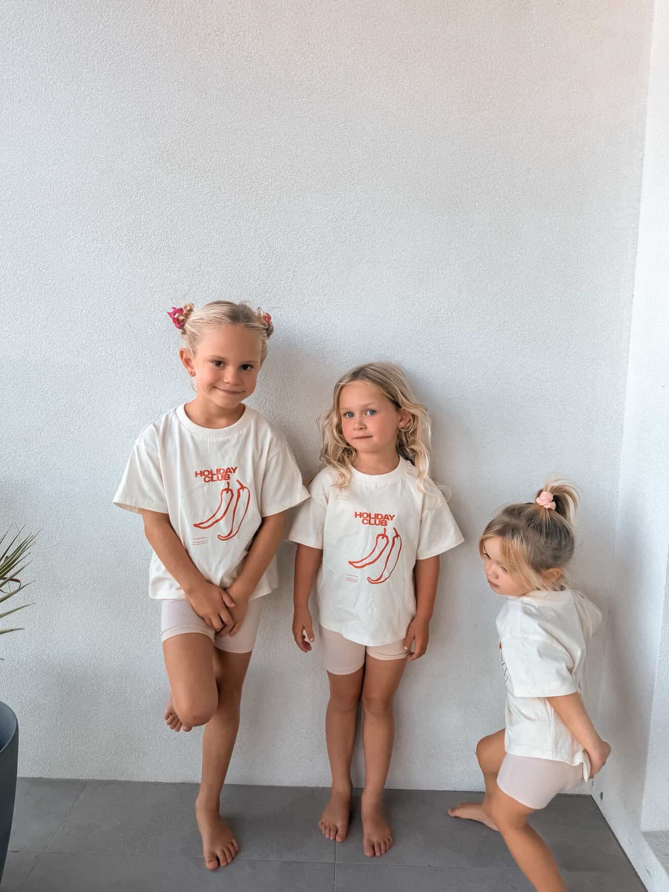 Kids Oversized Tee -  Holiday Club Chilli